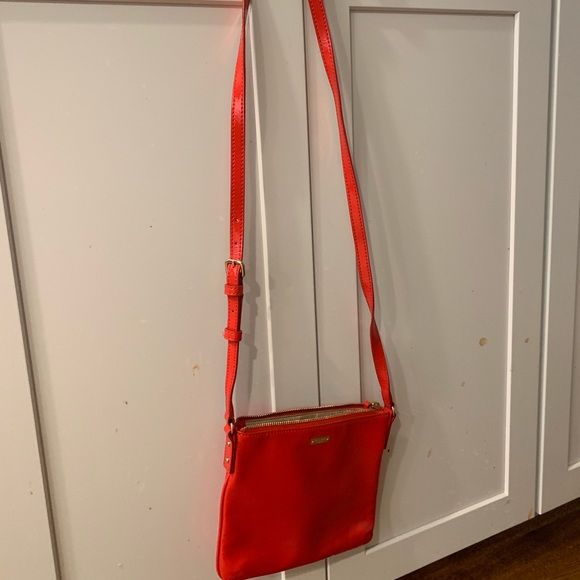Kate Spade crossbody (parent leather poppy red) - Picture 4 of 5
